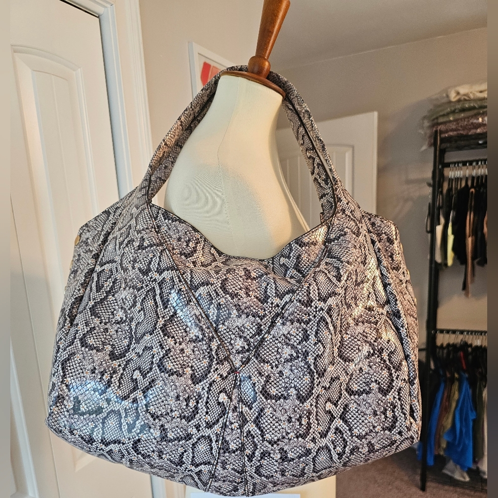 Hammitt Ferris Daisy Snake Print